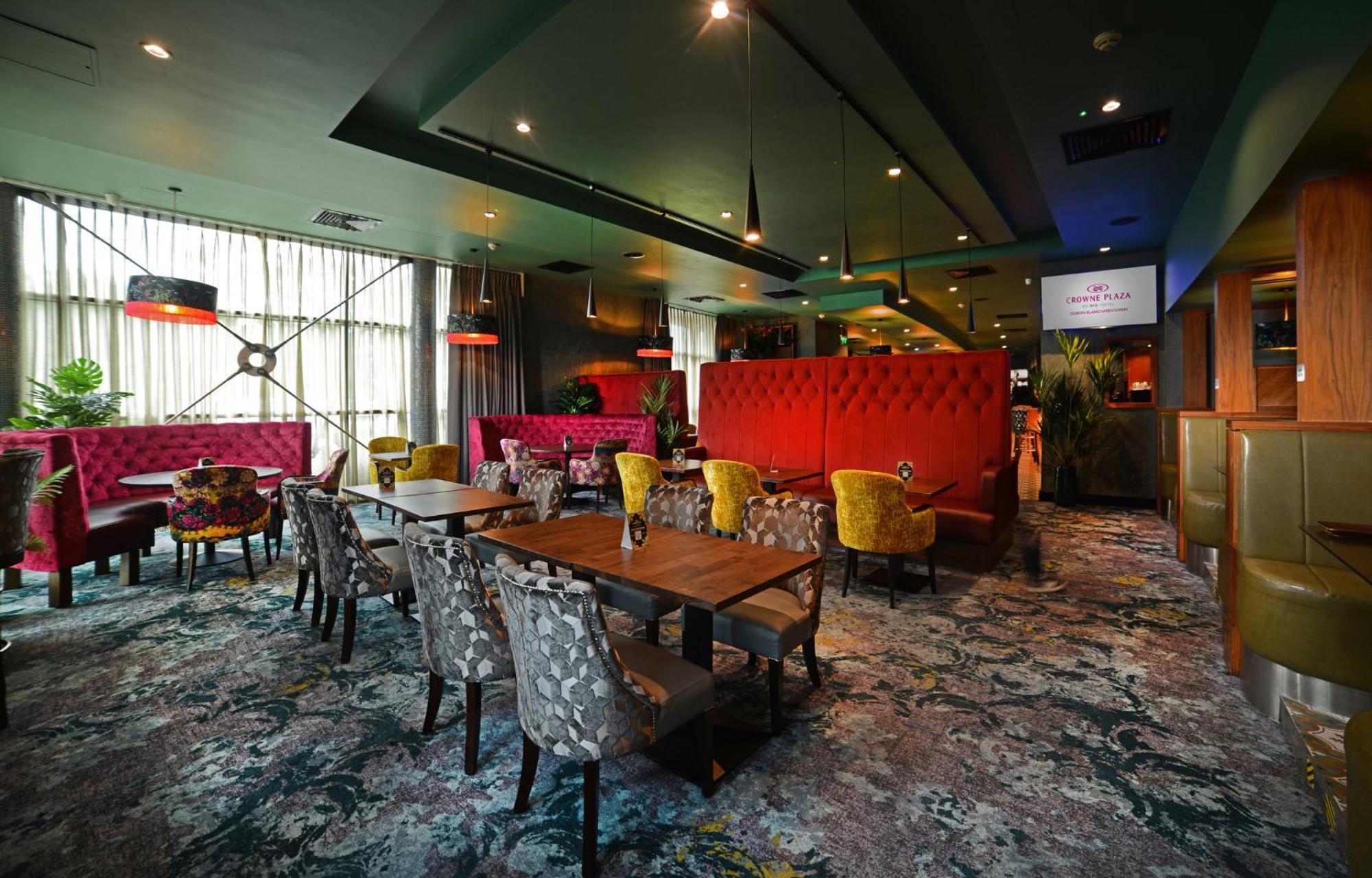 Crowne Plaza Dublin Blanchardstown By Ihg Hotel Bagian luar foto