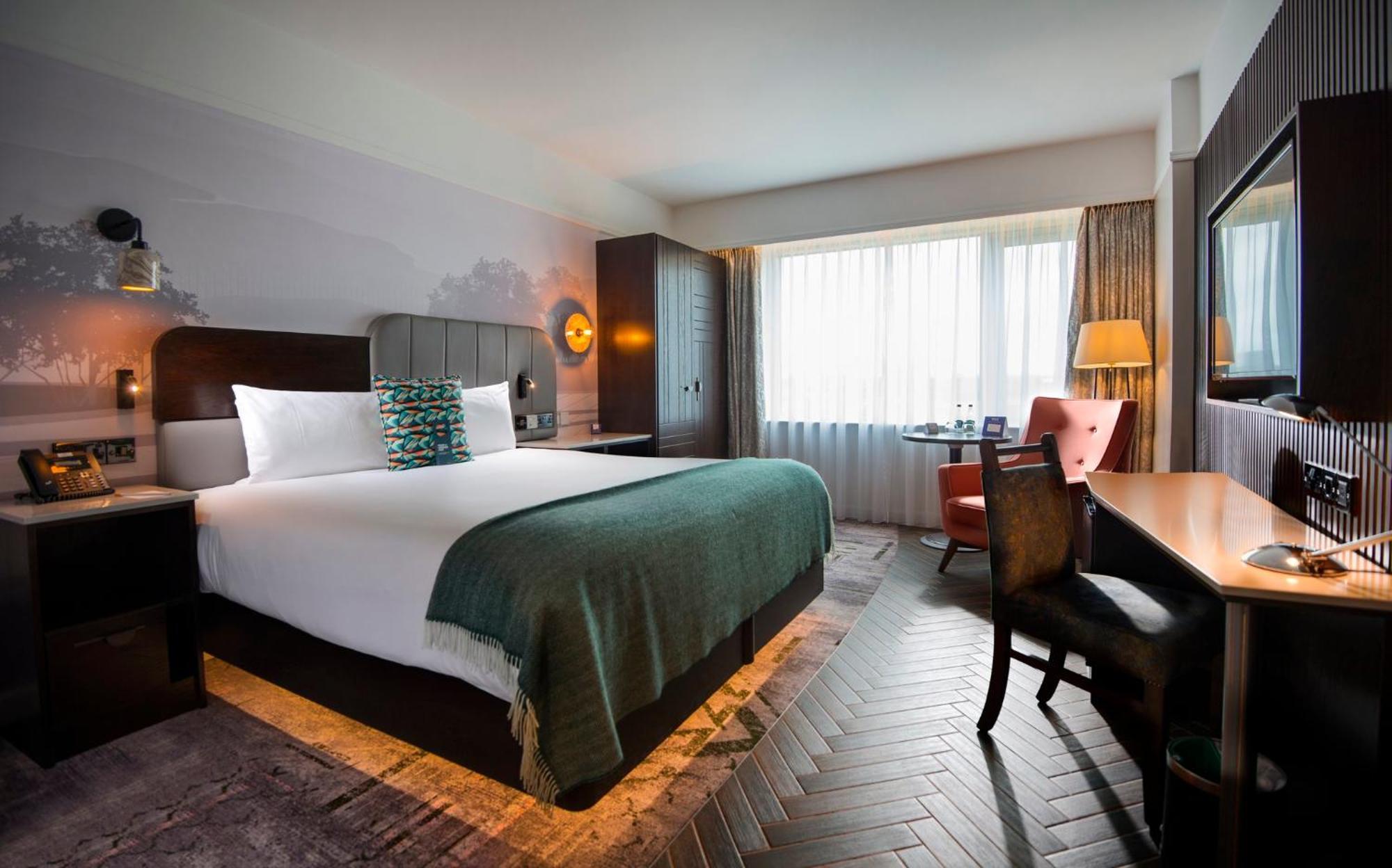 Crowne Plaza Dublin Blanchardstown By Ihg Hotel Bagian luar foto